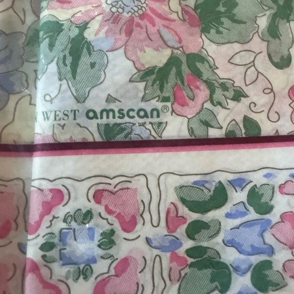 Vintage Eileen West floral table cover